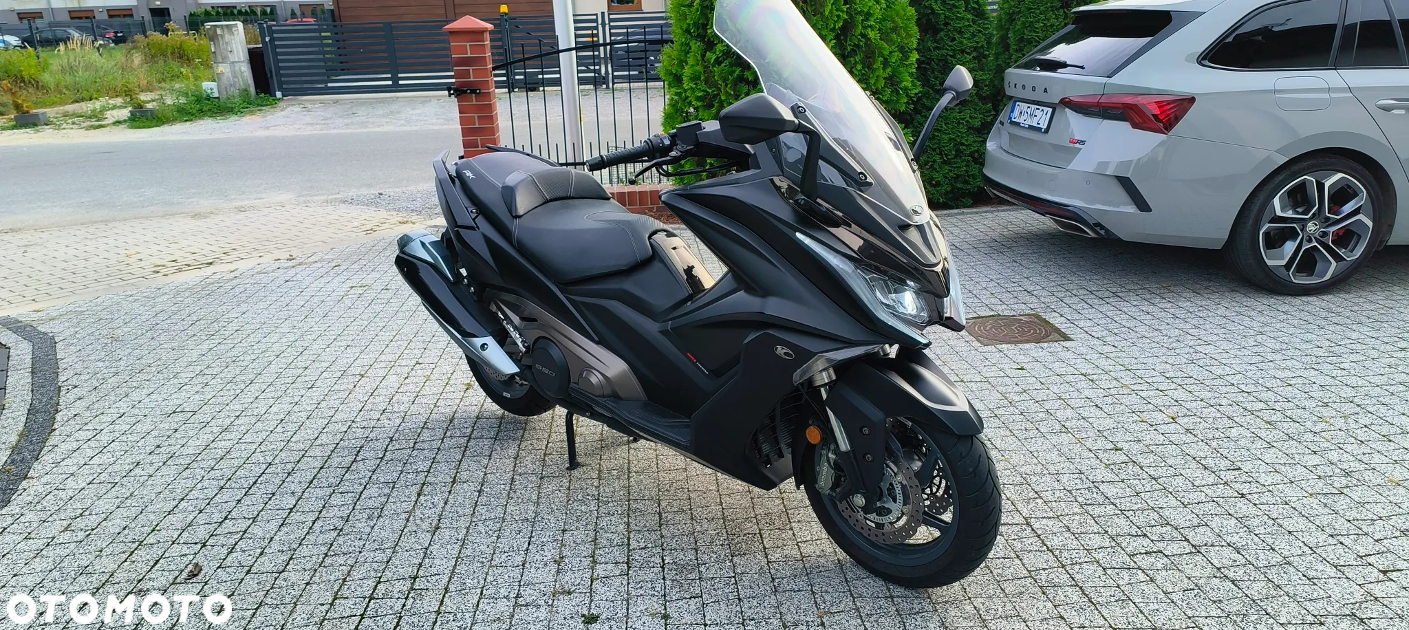 Kymco AK 550 - 3