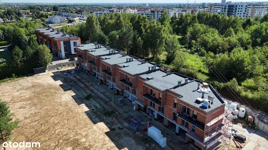 65m2 - 4 pokoje + garaż i komórka lokatorska!-3