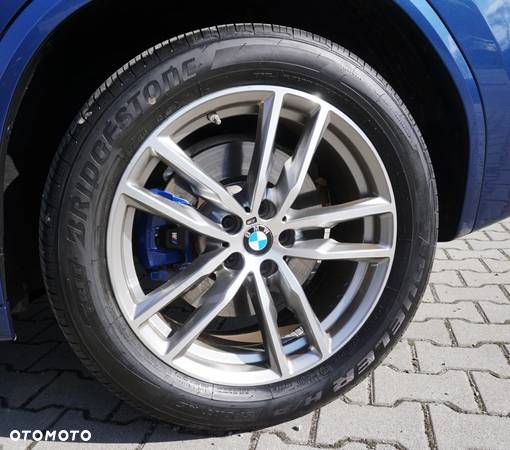 BMW X3 xM40i mHEV - 18