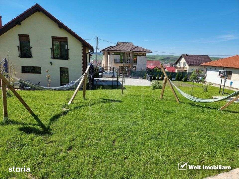 De vanzare doua case, teren 1000 mp, Sannicoara - Imagine principală: 2/19