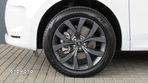 Land Rover Discovery Sport 2.0 D200 mHEV R-Dynamic SE - 9