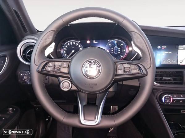 Alfa Romeo Giulia 2.2 D Veloce Q4 AT8 - 13