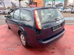 Ford Focus 1.6 TDCi DPF Ambiente - 4