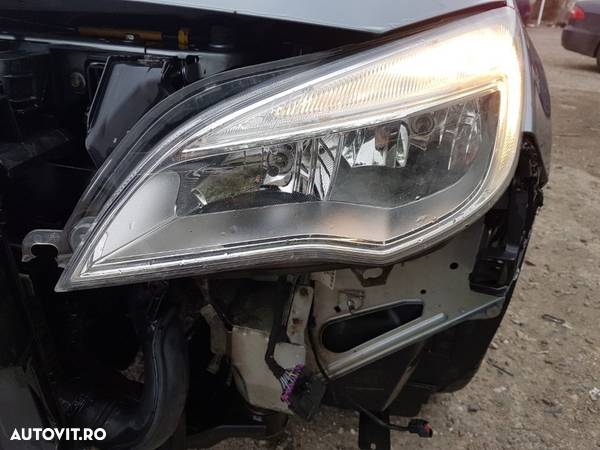 Far Stanga Opel Astra J 2009 - 2015 - 2