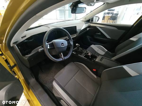 Opel Astra VI 1.2 T Edition S&S - 7