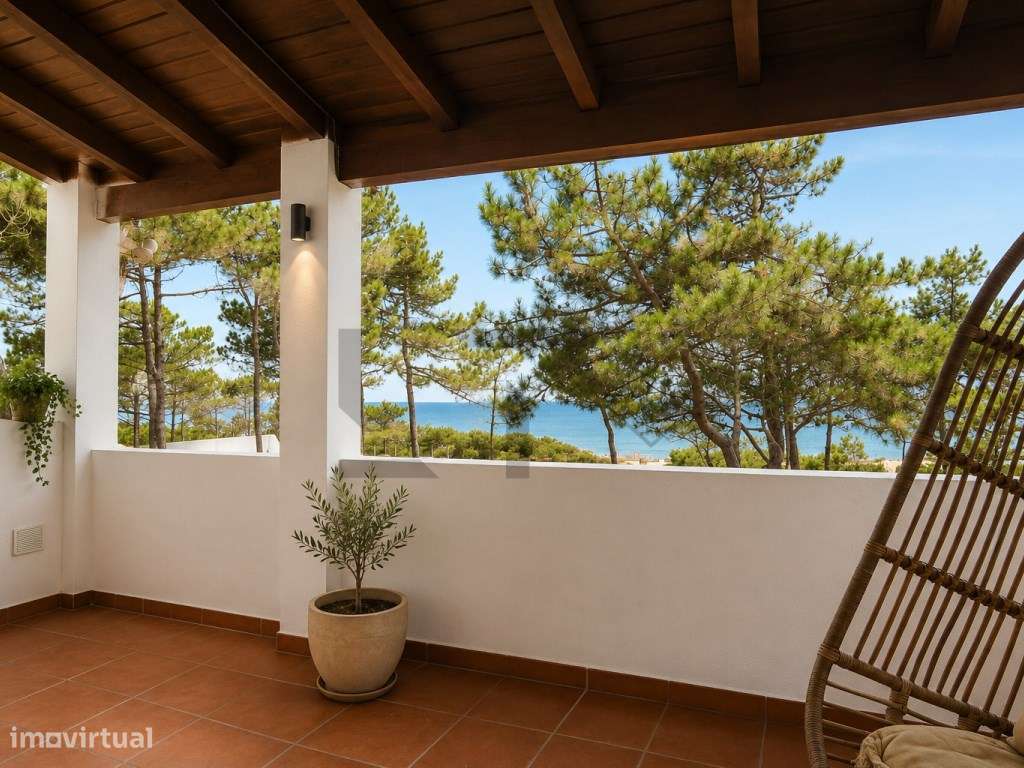 Moradia de Sonho T4+1 para Venda com Total Vista Mar, junto à Praia...-33