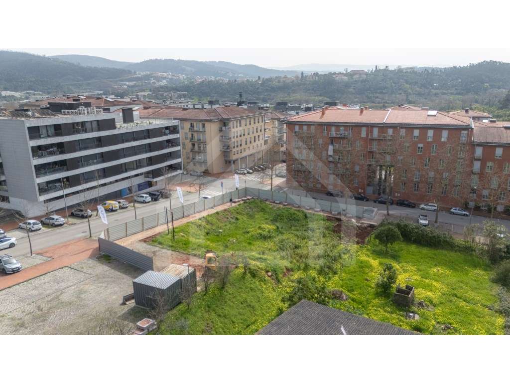 Apartamento T4 | Quinta da Portela | Novo | Com varandas-9