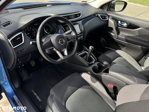 Nissan Qashqai 1.3 DIG-T N-Connecta EU6d - 9