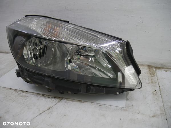 MERCEDES A KLASA W176 ORYGINALNA LAMPA PRAWA A1768203961KZ EUROPA - 1