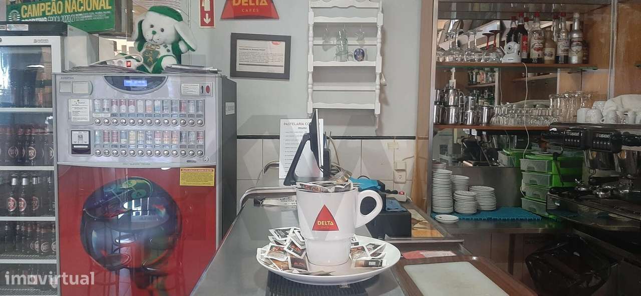 ☕️ Vende-se Café/Pastelaria em Pleno Funcionamento + Loja Adicional – - Grande imagem: 5/27