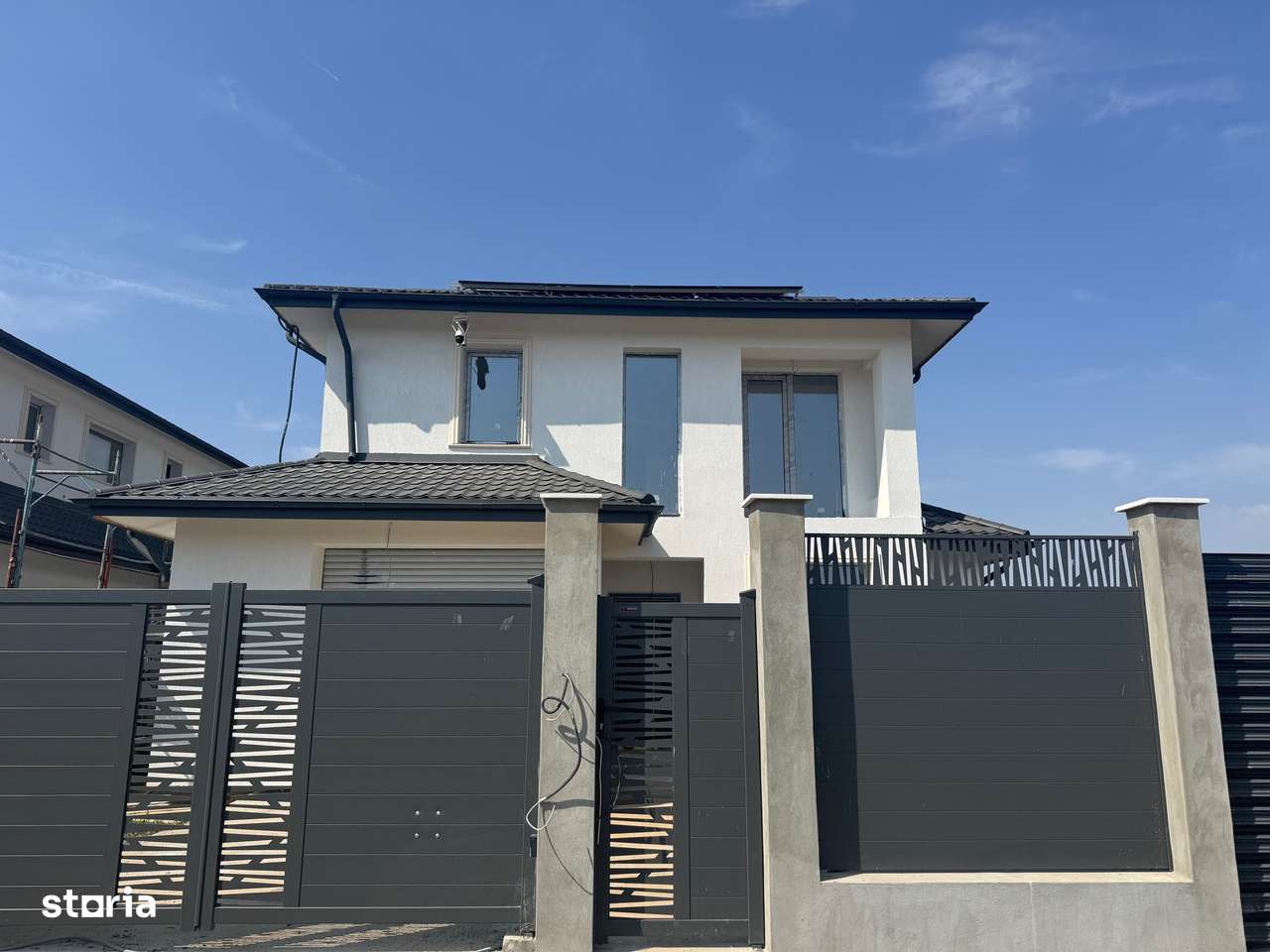 Vila Tunari ECO, POMPA de caldura si PANOURI Fotovoltaice si GARAJ-4