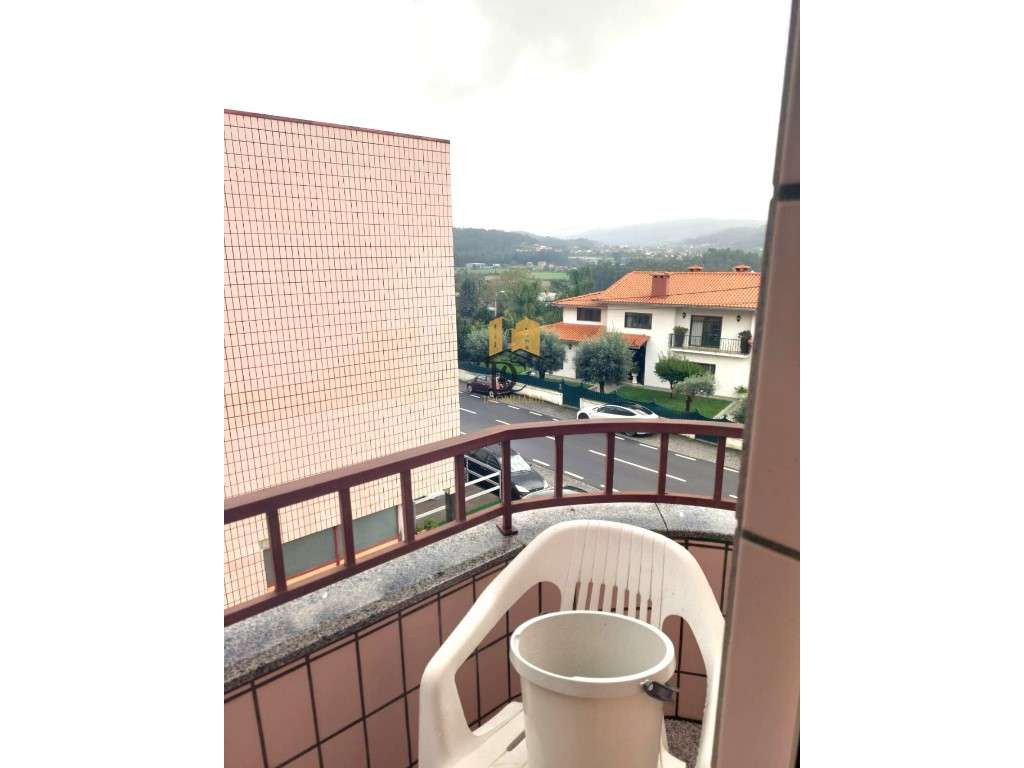 Apartamento T3 com Garagem em Nine, Vila Nova de Famalicão-16