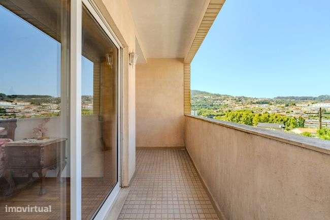 Apartamento T2 em Santa Eulália- Vizela-15