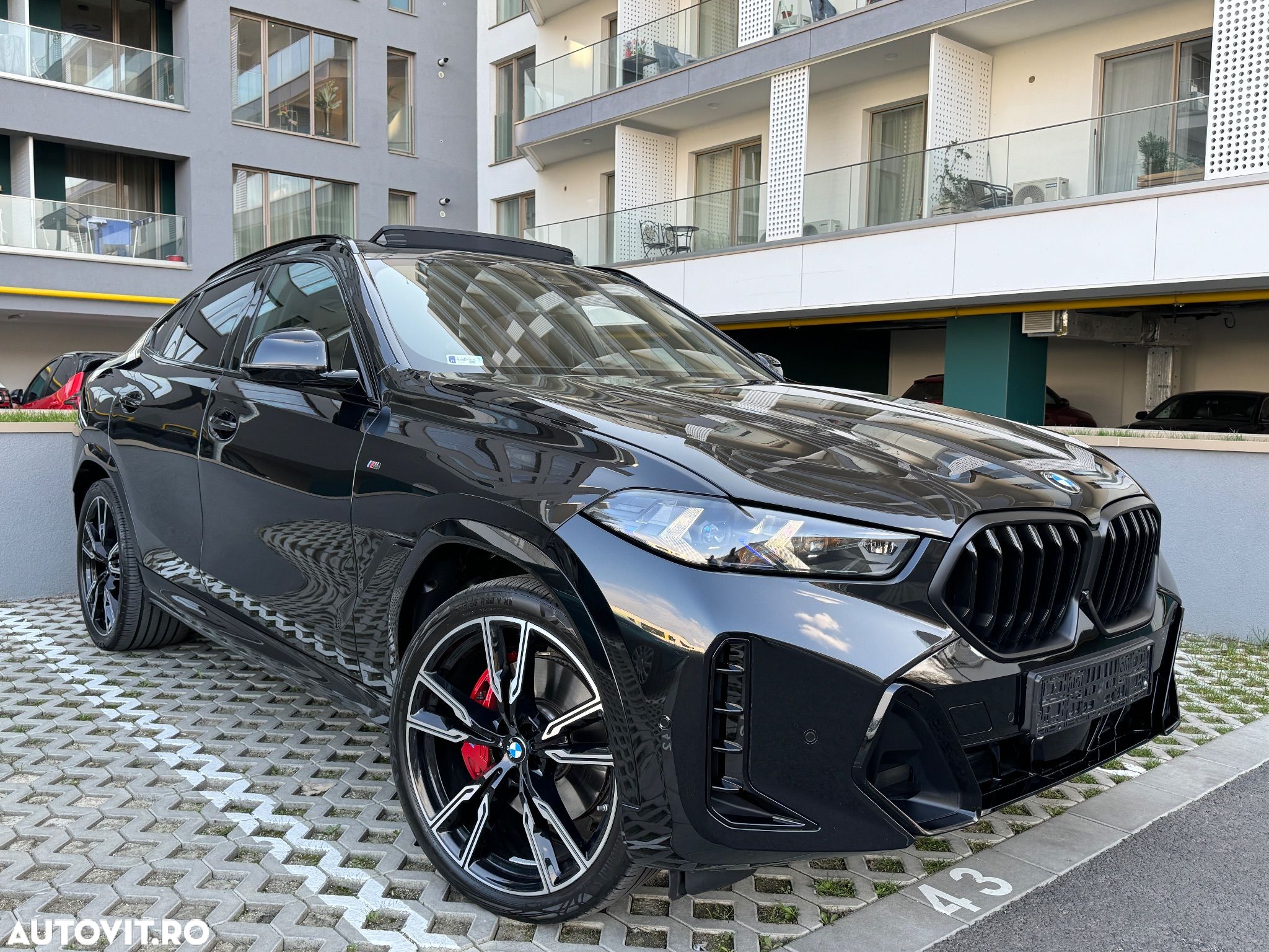 BMW X6 xDrive40i AT MHEV - 1