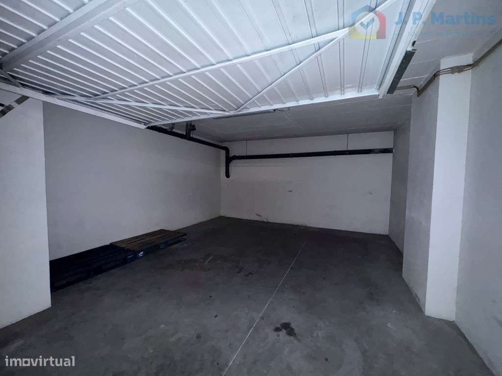 Espaçoso apartamento T3, c/ varanda e garagem, Vila Serena, Pinhal ...-24