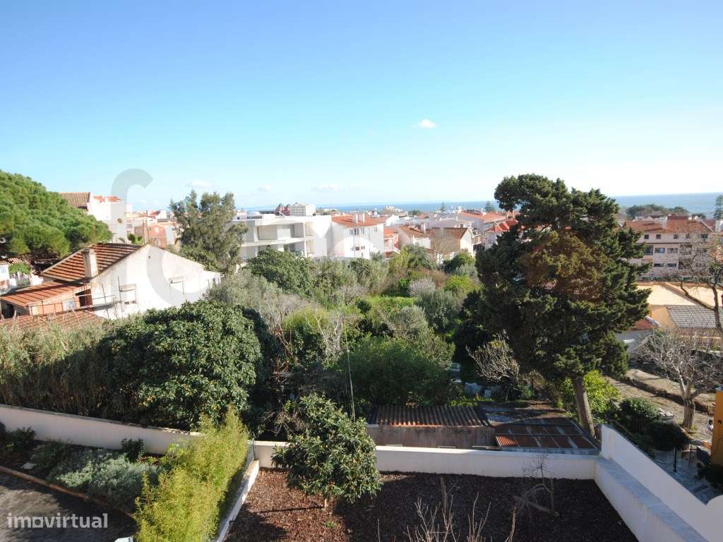 T3 Duplex com terraço centro da Parede-58