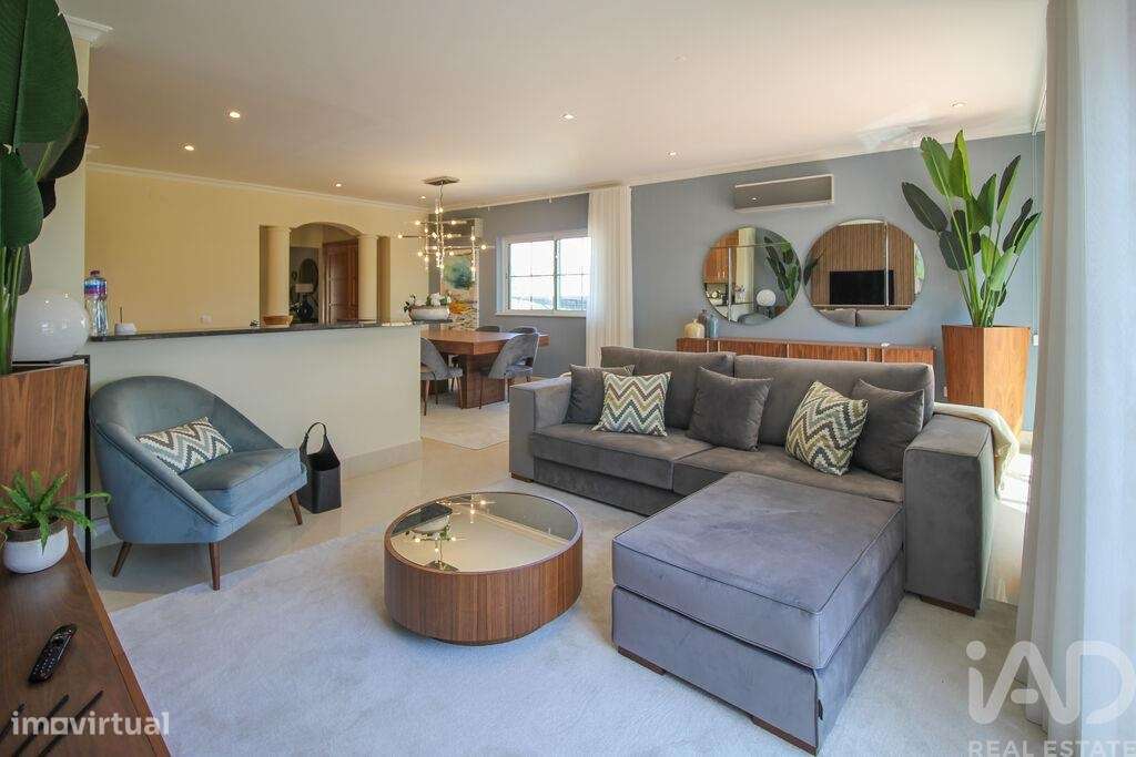 Casa T4 em Quarteira de 200,00 m2 - Grande imagem: 5/24