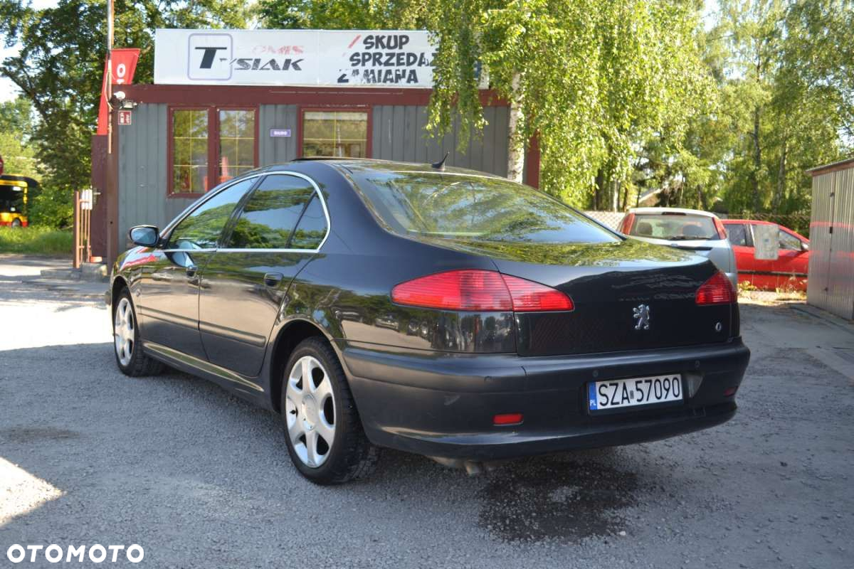 Peugeot 607 - 4