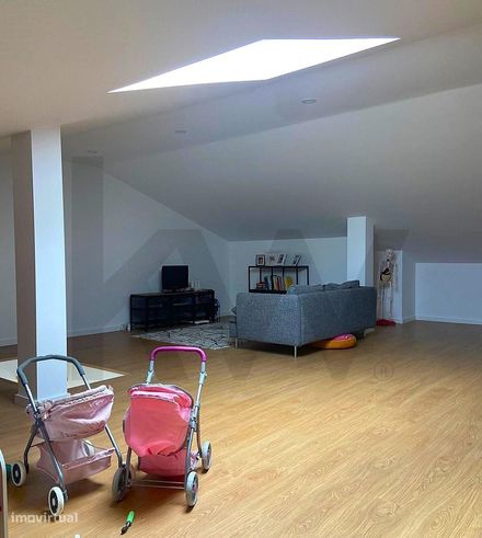 FANTÁSTICA MORADIA RECENTE EM ALGUEIRÃO – CONFORTO, ESPAÇO E QUALID-30