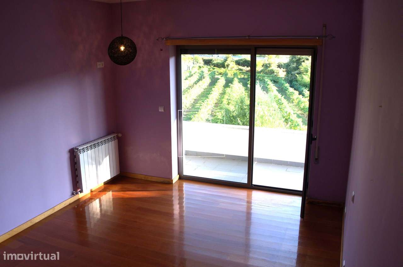 Moradia Isolada T5 em Monção-28