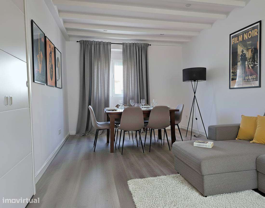 Moradia T4 Remodelada com Logradouro - Zona tranquila de Agualva-Cacém - Grande imagem: 5/20