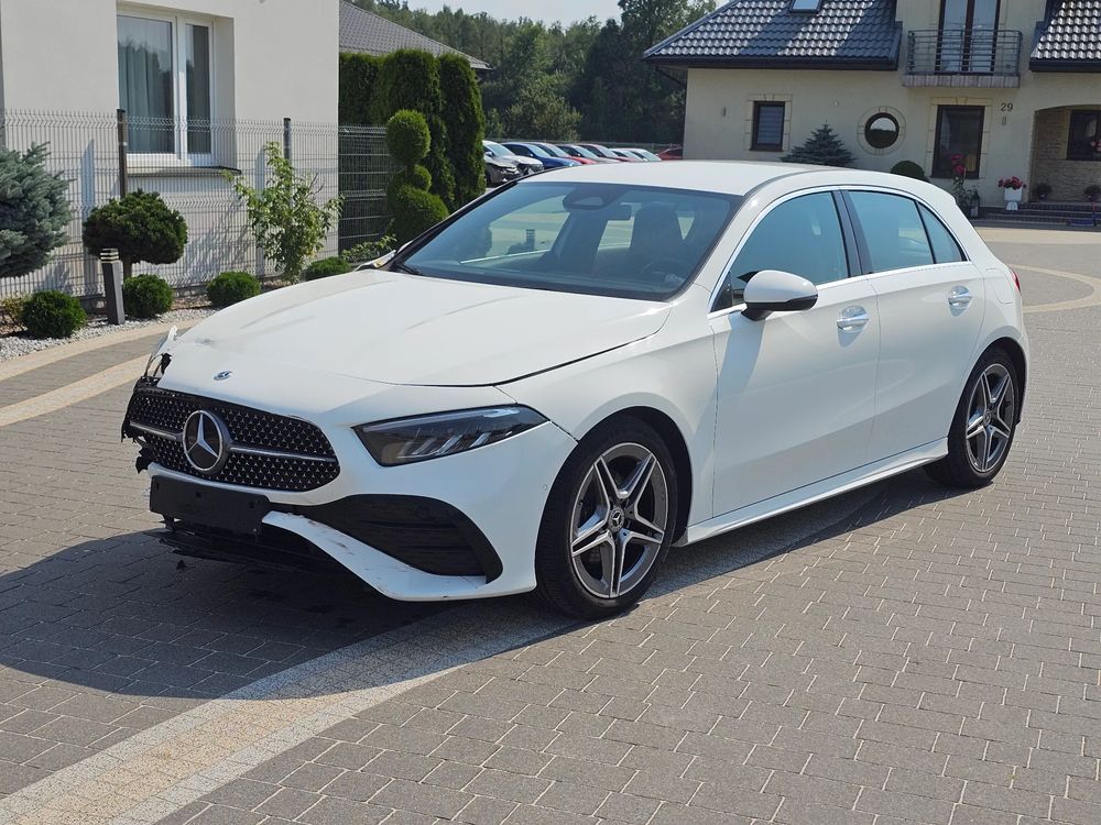 Mercedes-Benz A W177 (2018-) 200 AMG Line 7G-DCT 2024