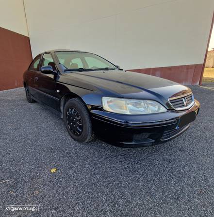 Honda Accord 1.6 LS - 11