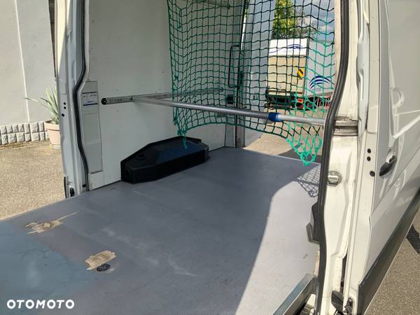 Volkswagen Crafter 35 - 13