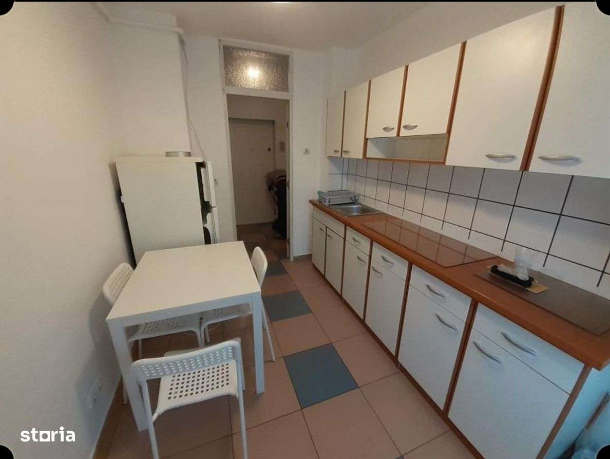 Apartament 2 camere, zona Centrul Civic-4