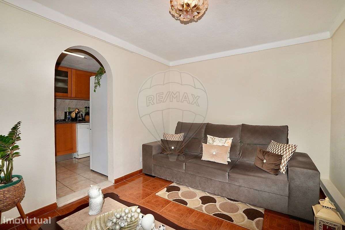 Moradia T2 para venda-10