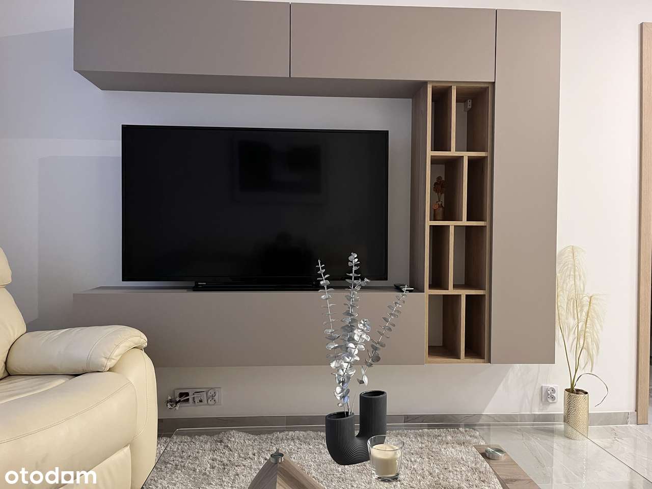 Nowoczesny apartament, suszarka, tv, skórzany wypoczynek. - Pełny obrazek: 5/17