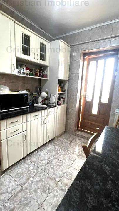 Dorobanti-Scolilor 2 cam conf 1 decomandat Mobilat Utilat - Imagine principală: 5/6