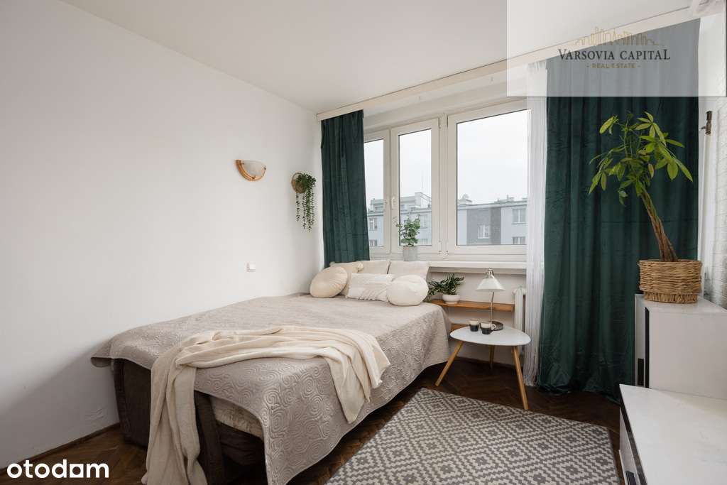 20 m kawalerka ścisłe centrum metro Świętokrzyska!-1