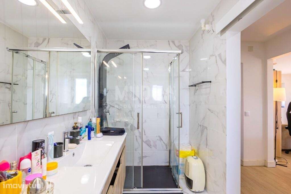 Moradia T1+2 em Arrifana - Santa Maria da Feira-9