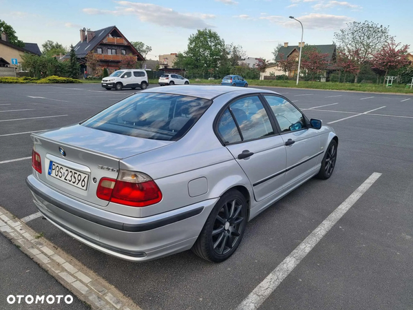 BMW Seria 3 320d - 3