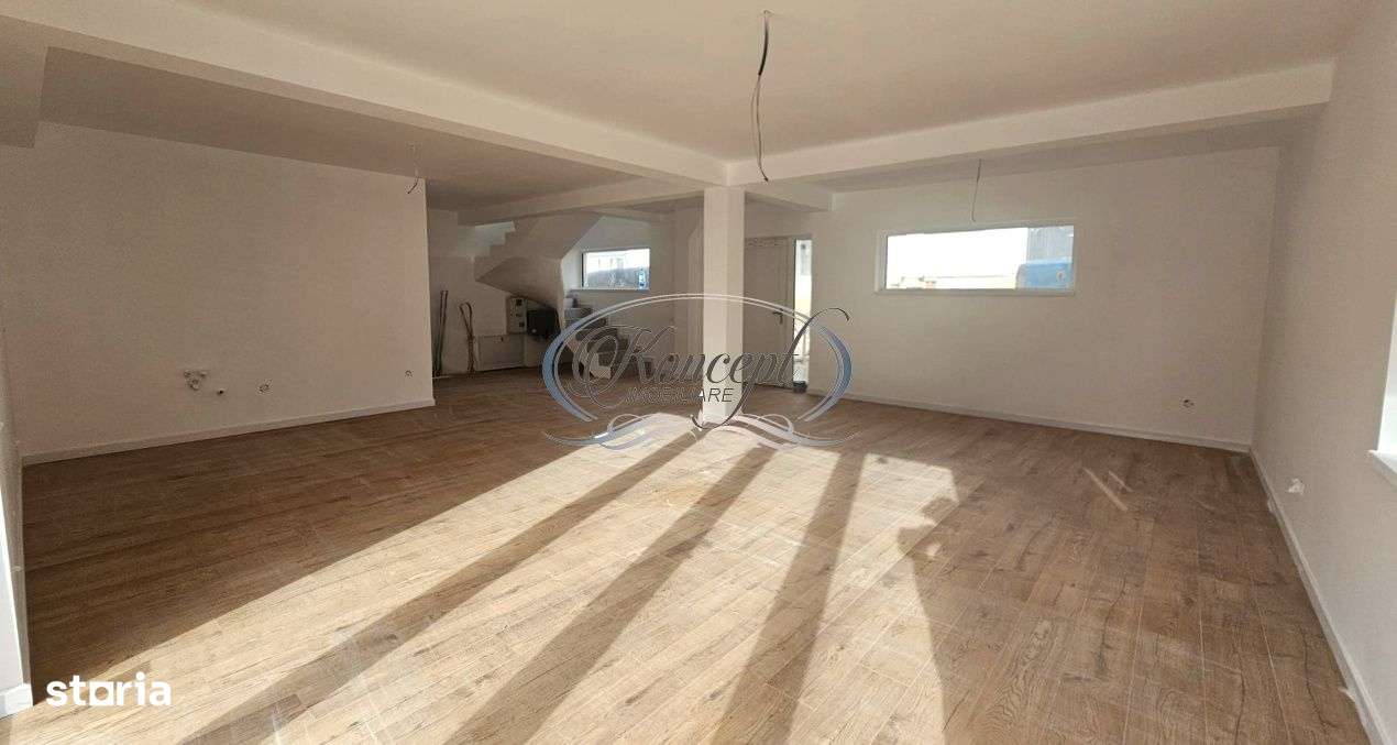 Duplex finisat, cu panouri 15 KW, Floresti-Tauti - Imagine principală: 5/13