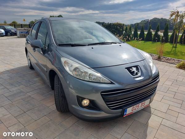 Peugeot 207 1.6 HDi Trendy 99g - 31