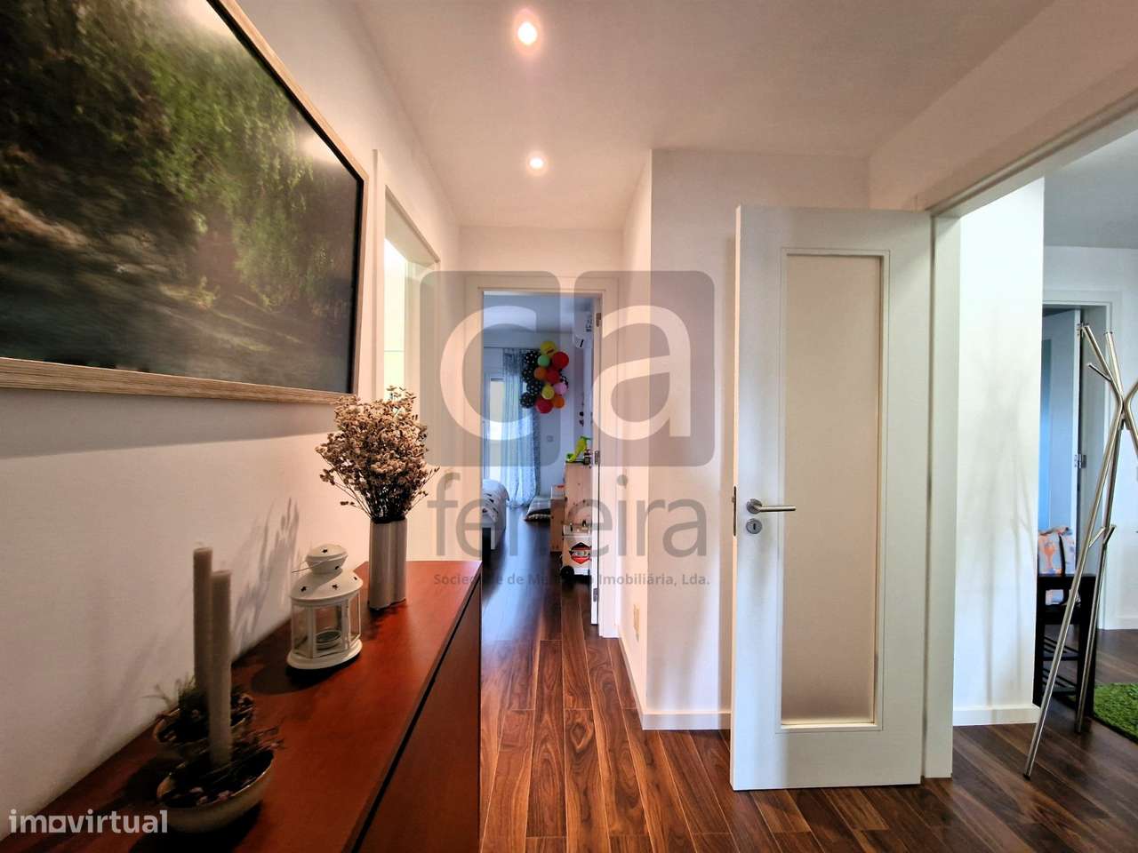 Apartamento T3 semi novo com lugar de estacionamento - Grande imagem: 4/36