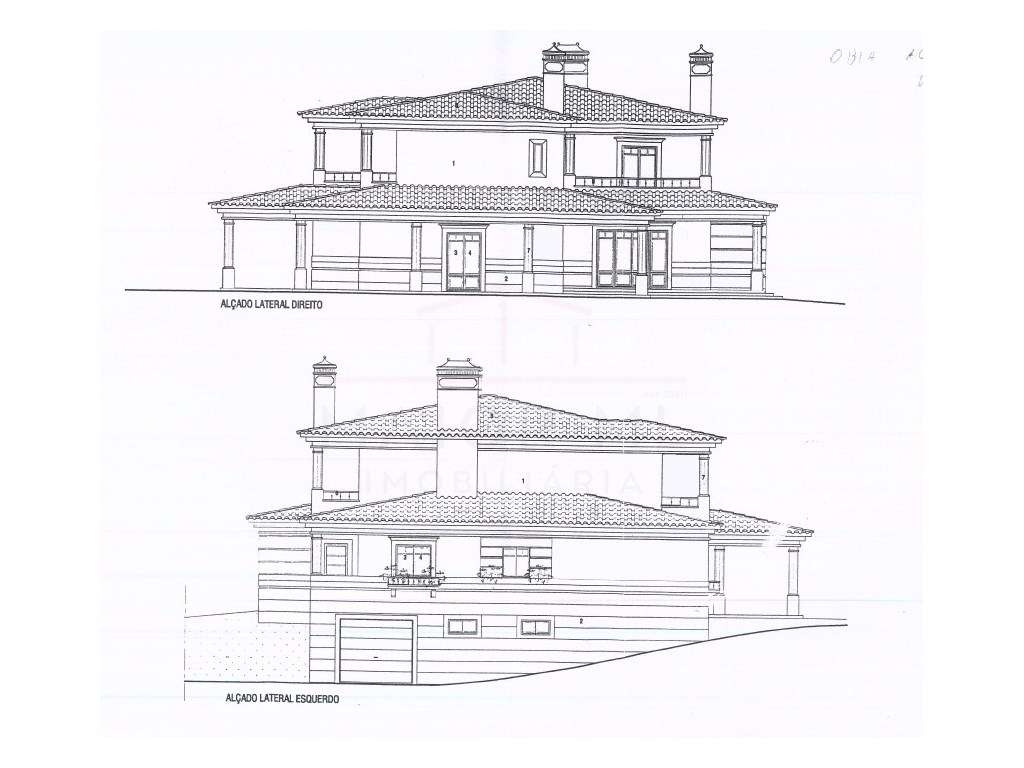 Luxuosa moradia T5 + 1 em Rio Maior-40