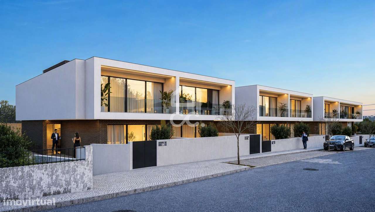 Moradia T3+1 nova, com jardim e terraço, em condomínio privativo com p-15