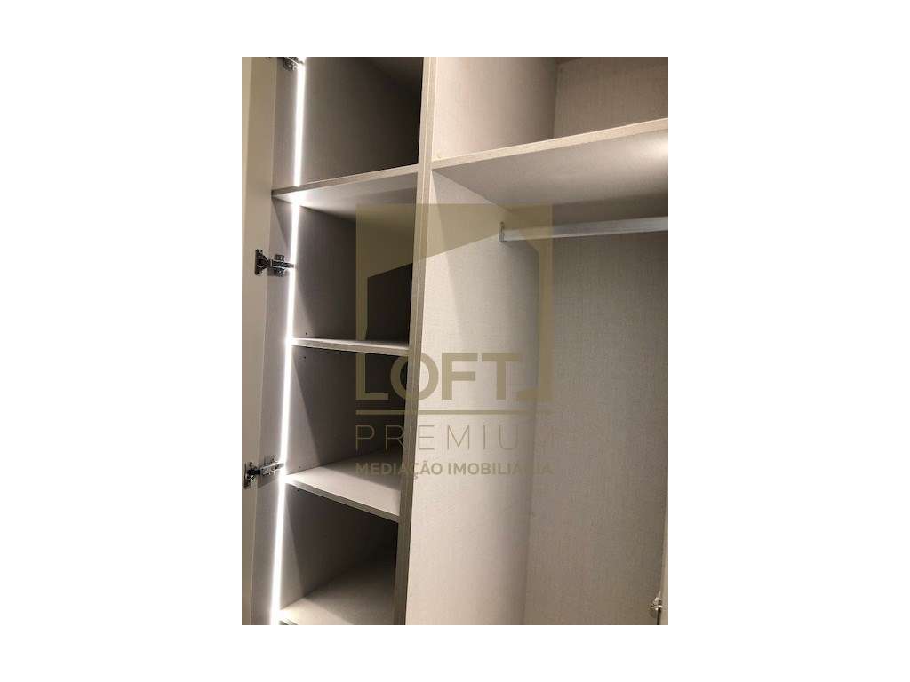 Apartamento T3 de Luxo c/ Vista Castelo e Parque da Cidade em Guima...-12