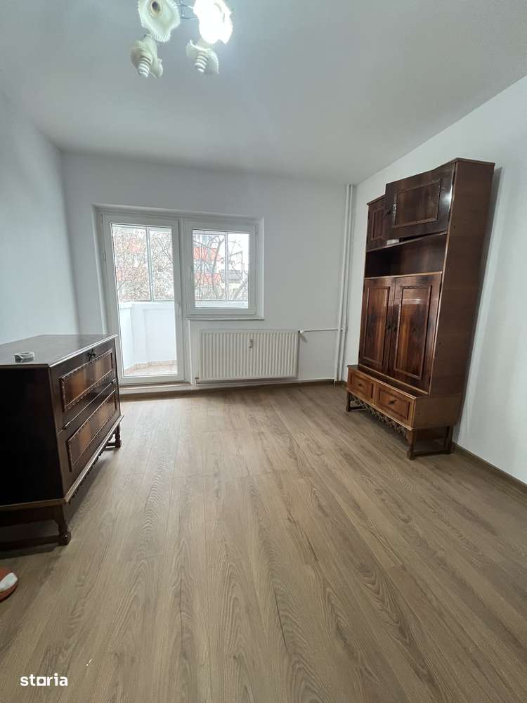 160000€, 13 Septembrie, Prosper, liceul Odobleja-7