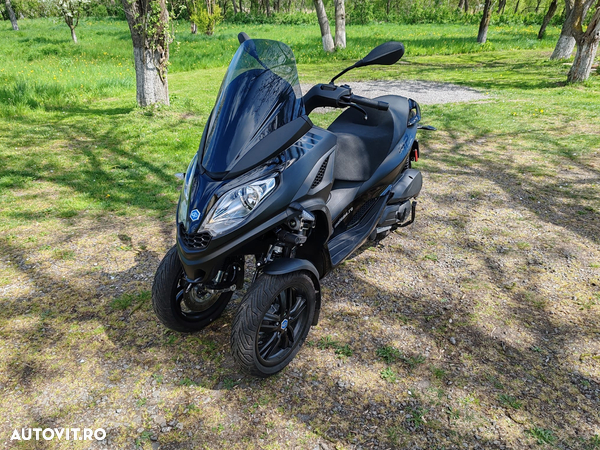 Piaggio MP3 300 HPE - 2