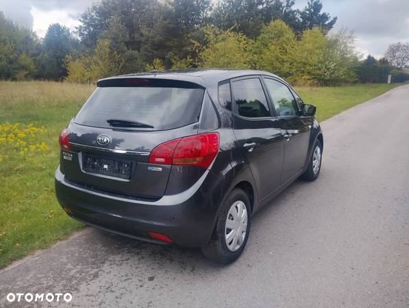 Kia Venga 1.4 CVVT Business Line - 15