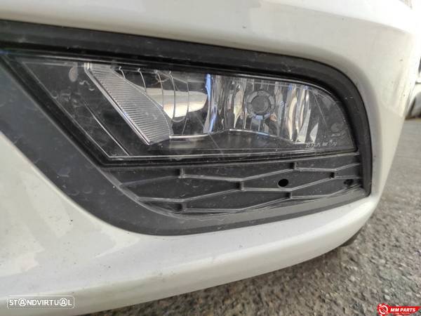 FAROL DE NEVOEIRO ESQUERDO SEAT TOLEDO IV KG3 2013 - 1