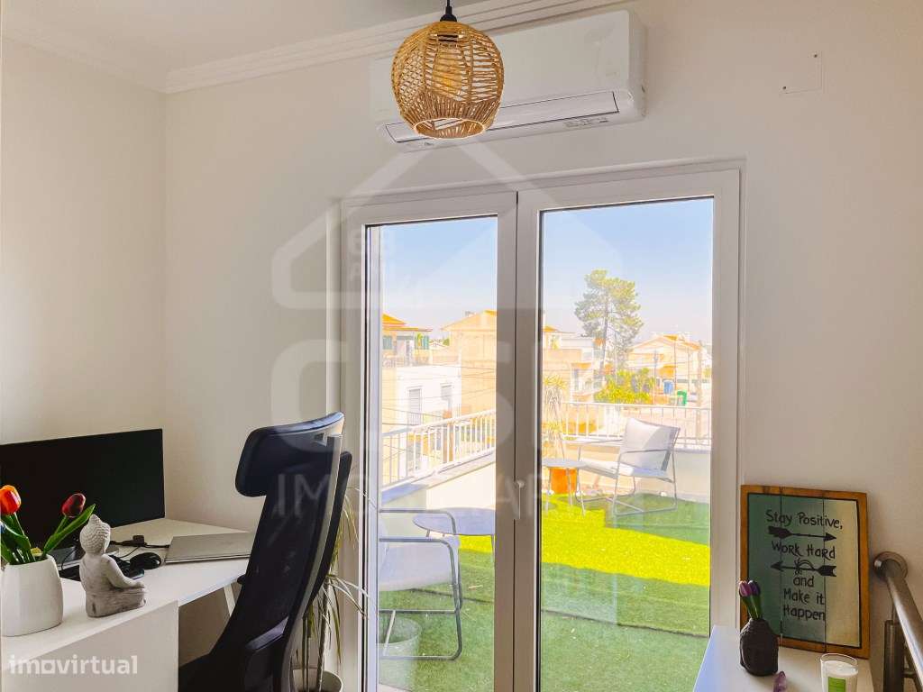 Moradia T3 Quinta do Conde-25
