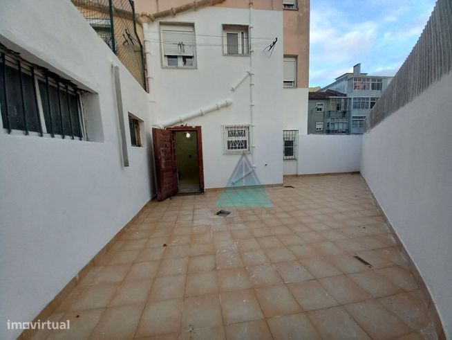 Apartamento T1 com Terraço na Venteira - Amadora | Remodelado a Est...-16