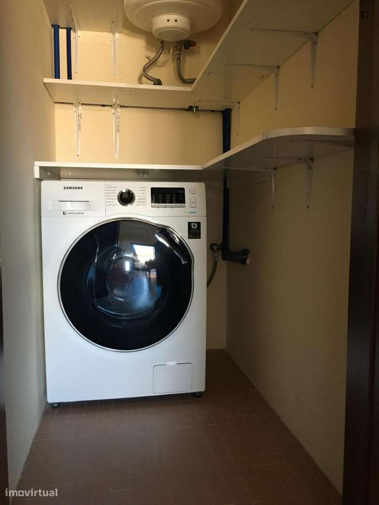 Apartamento com 1 quartos - localizado em Cedofeita Porto - Grande imagem: 4/9