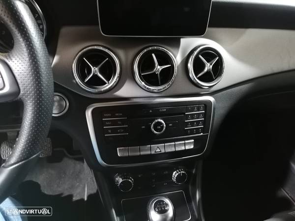 Mercedes-Benz CLA 180 - 15