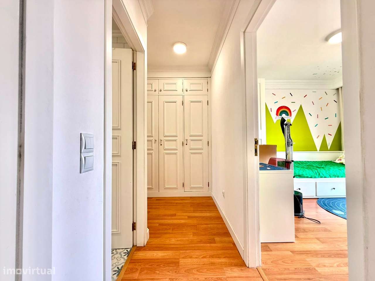 Apartamento T2 MOBILADO, no último piso, em Soares dos Reis!-21
